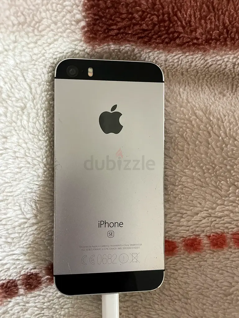 Iphone SE 201663211912809474111
