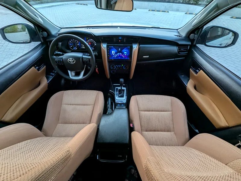 TOYOTA FORTUNER 2020 V4 2.7L GCC ACCIDENT FREE IN EXCELLENT CONDITION63158342494977112