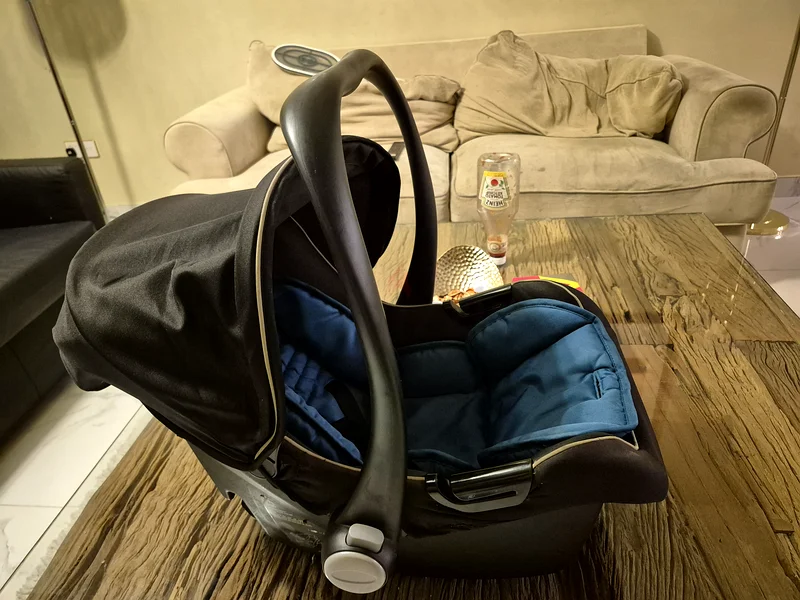 Car seat  carry cot -unwanted gift632301853370901120