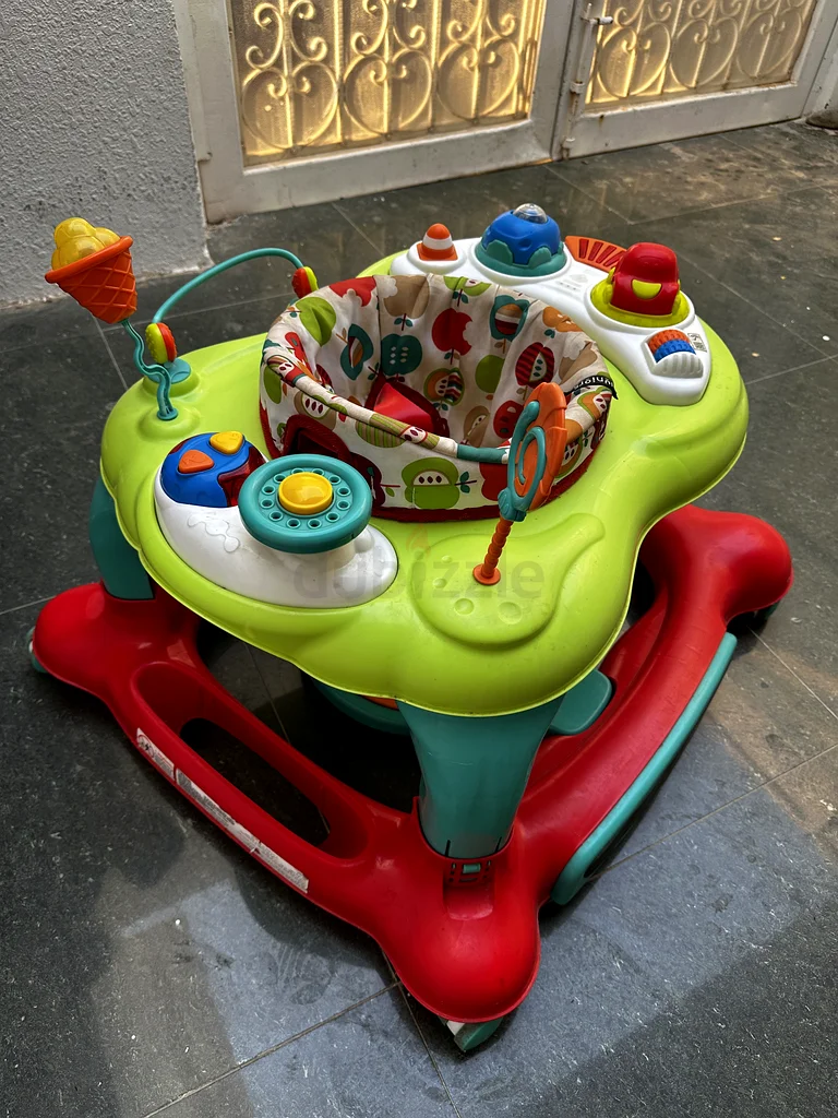 Colorful Activity Walker - Fun for Your Little One!63173863319427112