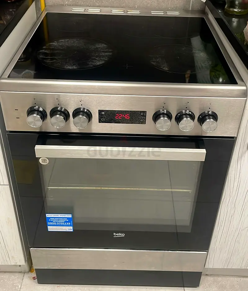 Modern Beko Cooker  Oven - Perfect for Your Kitchen!