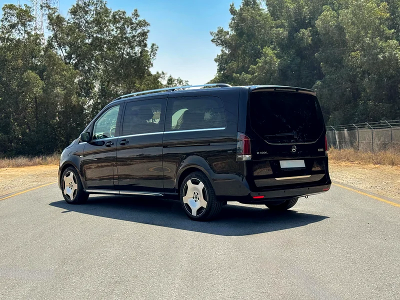 Mercedes Viano V300L || Long WheelBase Luxury Edition63158339382018112