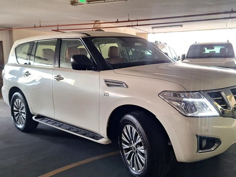 Nissan Patrol 2019 full  ato v8 LE. Very good condition gcc and very calen car accident free new tyr63156990180225113