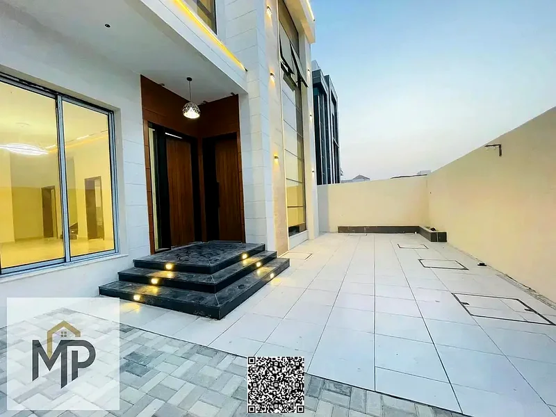 للبيع، فيلا في أفضل المواقع السكنية في منطقة الهيليو، خلف الحديقة مباشرةً، بتشطيب شخصي، مباشرة من المالك63899337062145113