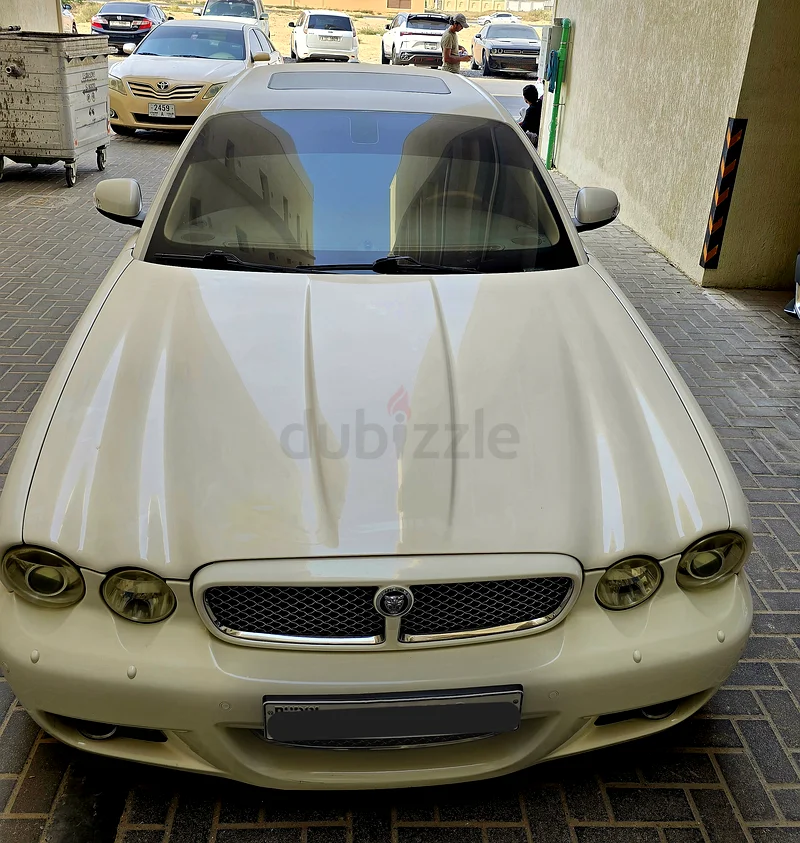Jaguar XJ - 200863221302988801111