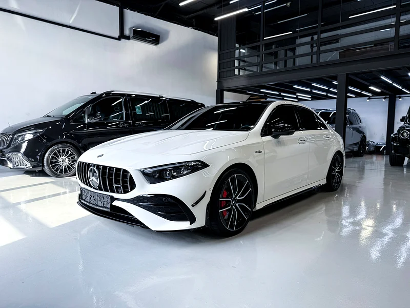 MERCEDES-BENZ A35 ///AMG 2024 – ONLY 4,000 KM –DEALER WARRANTY TILL 03/2029 – SERVICE TILL 03/202863150481492866112