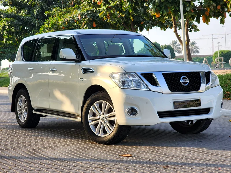 Nissan Patrol LE with large engine, fully equipped, in perfect condition63227777961089113