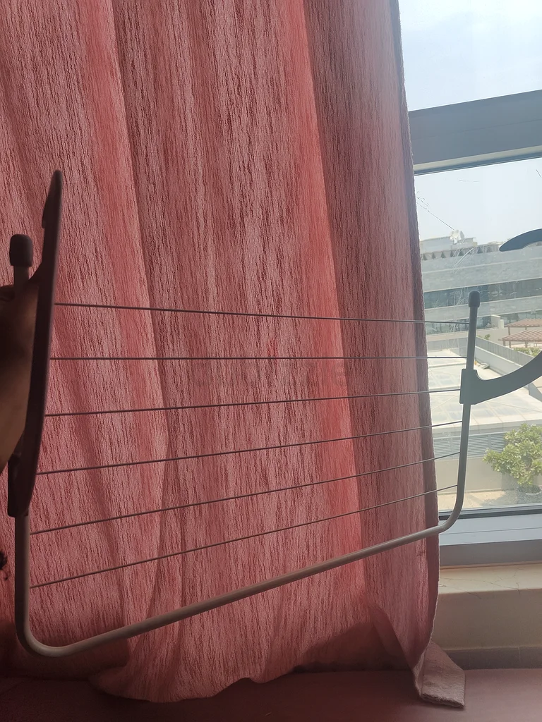 Cloth hanger for sale63184725778690112