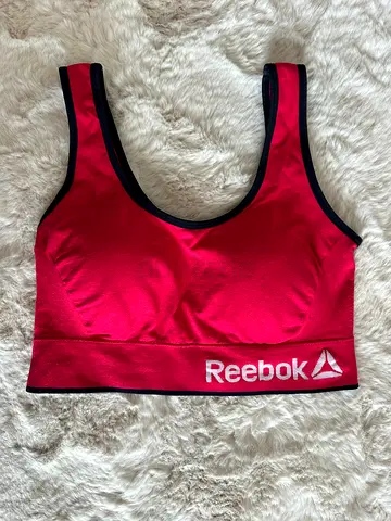 Reebok Stylish Red Sports Bra for Active Lifestyle