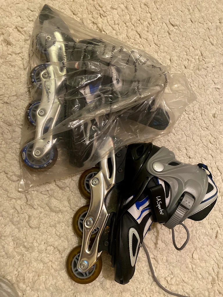 Roll into Fun with Inline Skates - Perfect Condition!632457125798421115