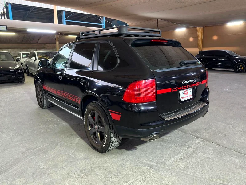 PORSCHE CAYENNE S 2006 4.5L | ROOF-MOUNTED LIGHT BAR | BLACK LEATHER SEATS | OFF-ROAD CUSTOMISED63156541596162113