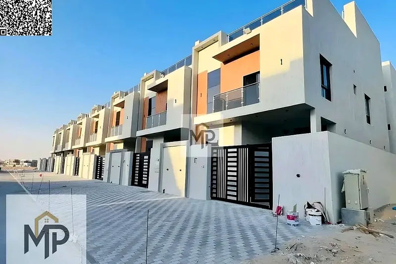 فيلا فاخرة من 3 طوابق للبيع، ملكية حرة مدى الحياة، تشمل رسوم التسجيل ونقل الملكية63914724384257110