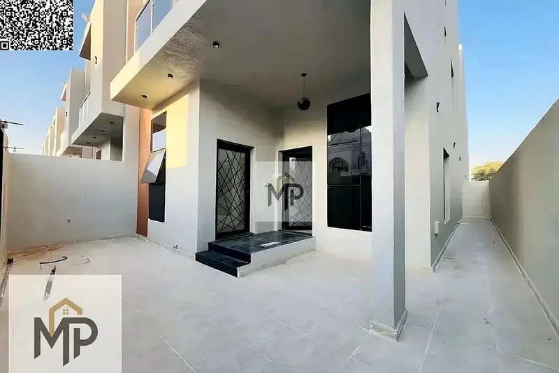 فيلا فاخرة من 3 طوابق للبيع، ملكية حرة مدى الحياة، تشمل رسوم التسجيل ونقل الملكية63914724384257112