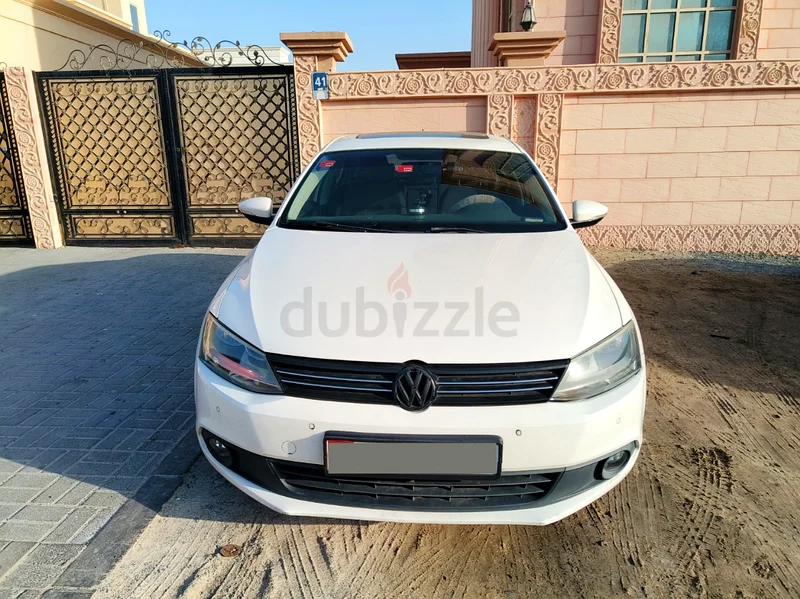 Car Rental 1300dhs63184233812481112