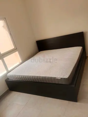 IKEA Malam king size 180×200cm bed frame with IKEA mattress and 2 big storage drawers underneath