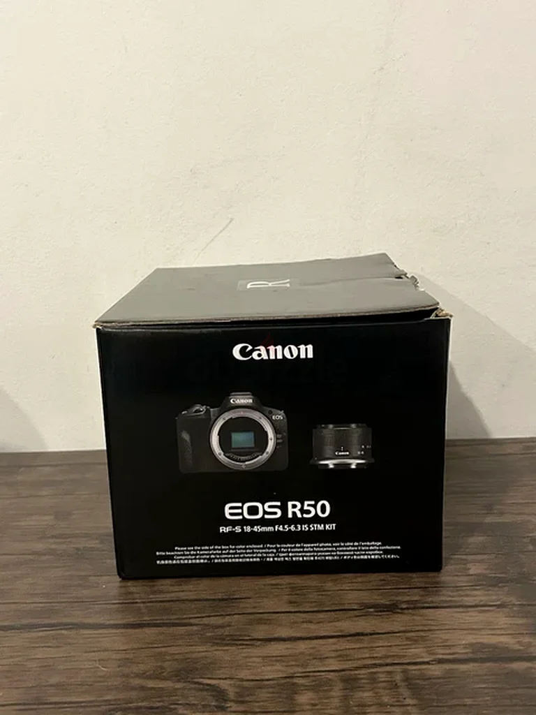Canon EOS R50 Kit (≤500 Shutter Count) – 18–45mm + 50mm Lenses, Adapter, Bag63171315335810114