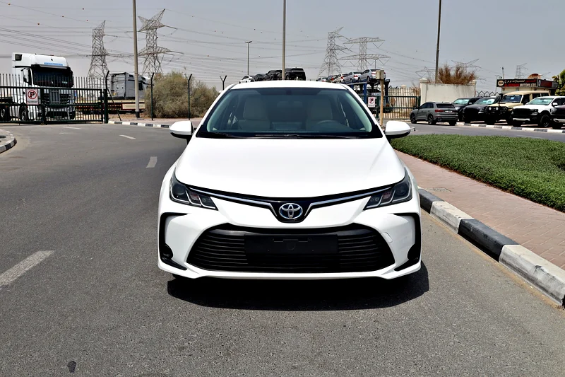 TOYOTA COROLLA 2020 HYBRID 
AVAILABLE ON CASH AND BANK FINANCE ZERO DOWN PAYMENT NO HIDDEN CHARGES63157886453635112