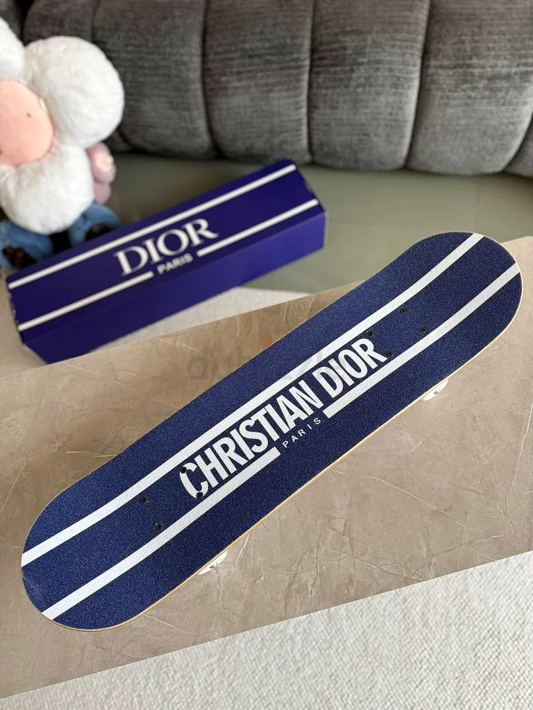 DIOR63169934119681111