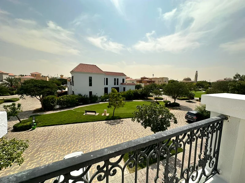 PRIME LOCATION\ BEAUTIFUL VILLA\ READY TO MOVE63727565411587111