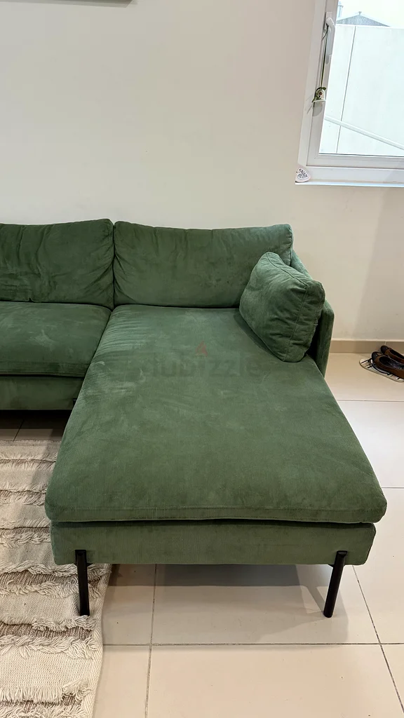 Green Modular 6-Seater Sofa with Double Chaise – Excellent Condition63222341146370114