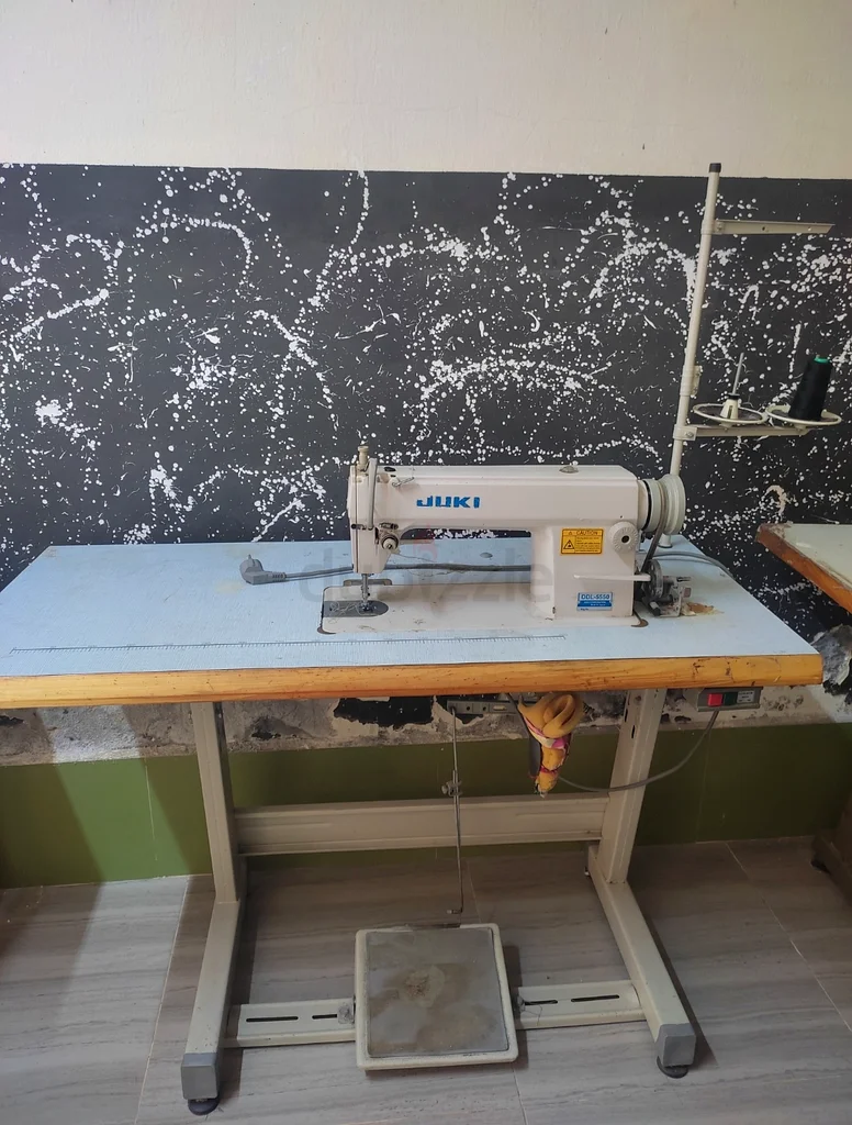 Juki stitching machine model-DDL 555063257628767107110
