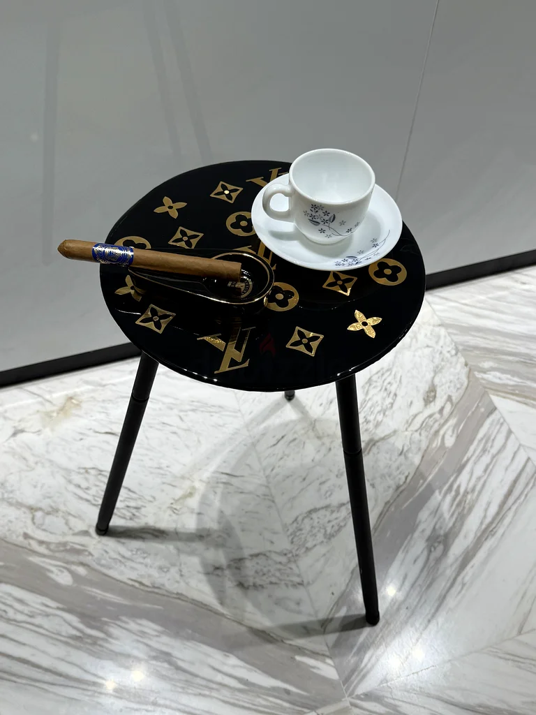Exquisite Louis Vuitton Coffee Table - Limited Edition black side table63224831881985111