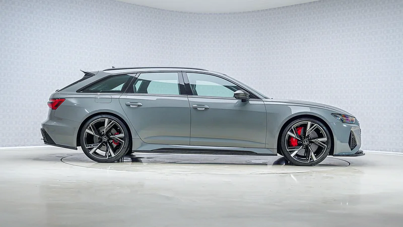 RS6 TFSI Quattro | AED 4,913 PM | Warranty March 2026 | GCC63227256702082112