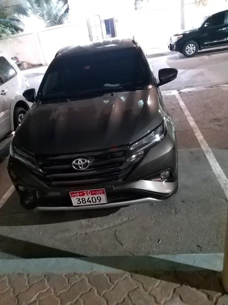 Toyota Rush accident free low mileage first owner63157883443329112