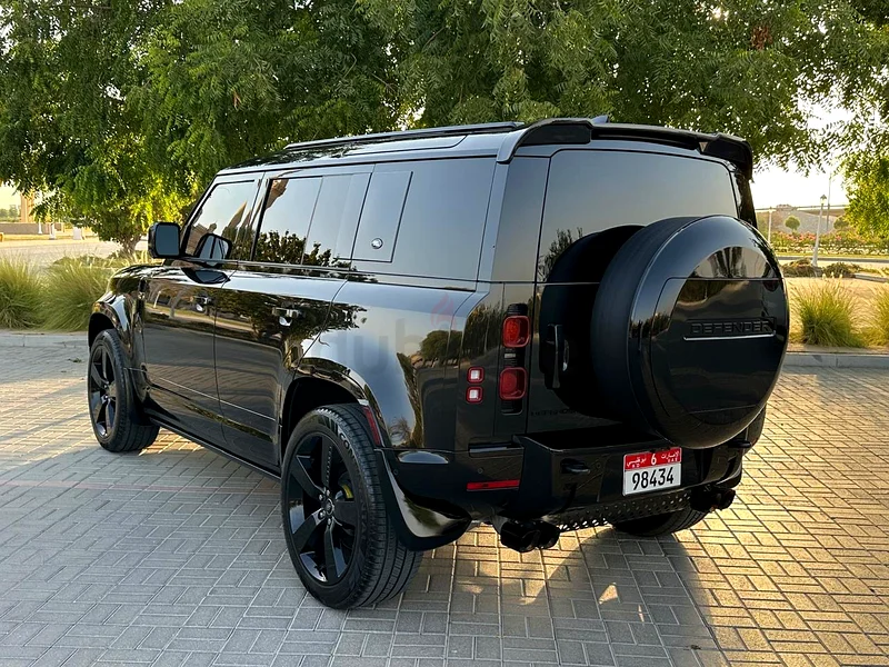 Dubai63156041054851113