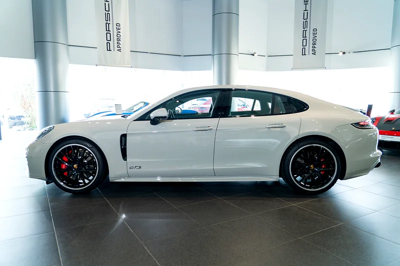 Porsche Panamera GTS REF# USD2152 2 Yrs Warranty63156541477251113