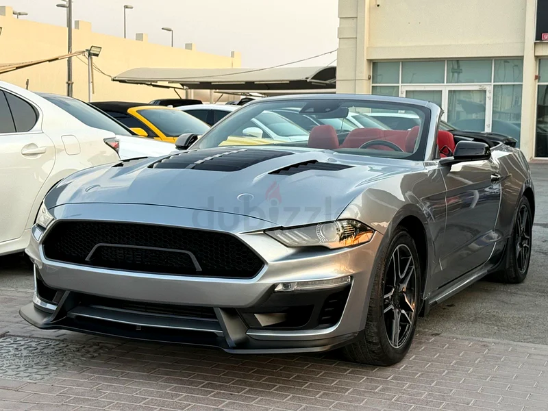 Ford Mustang 2022 V463156539530115111