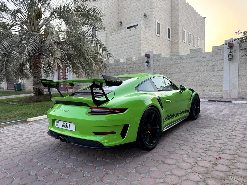 Porsche Al Naboodah warranty 2019 911 Porsche GT3RS 991.2 clubsport package GCC specs63156541500291114