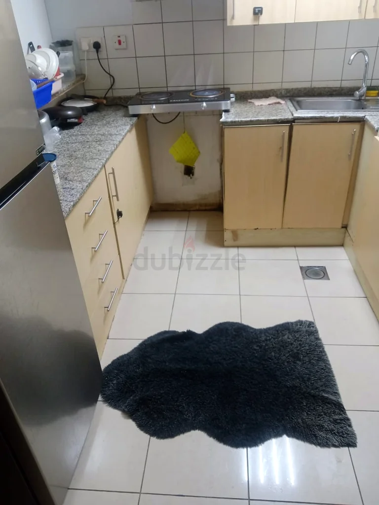 مساحة نوم متوفرة للسيدات التنفيذيات في المخرور بالقرب من برجمان، المخرج 363218792299267113