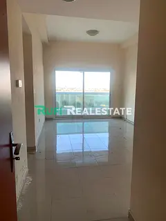 2bhk for rent in pearl tower sea view