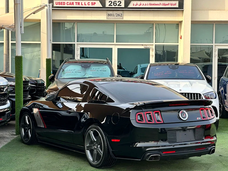 FORD MUSTANG ROUSH 2014 STAGE 3 GCC FULL OPTION ORIGINAL PAINT FULL SERVICE HISTORY PERFECT CONDITIO63157444094978113