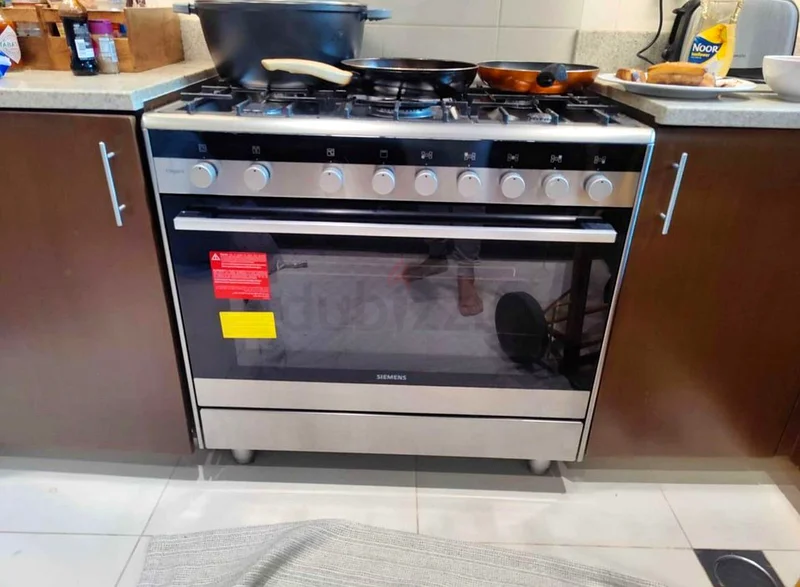 سيمنز، فرن غاز بخمسة مواقد، 90 سم، طراز HG73G6357M63166647612291111