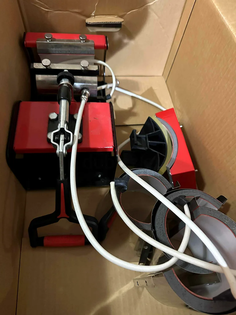 High-Quality Heat Press Machine for Printing (negotiable price)63258654434050114