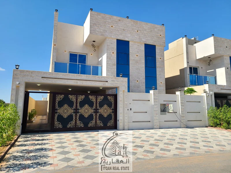 فيلا للبيع مباشرة من المالك في الحيلة 2، واجهة حجرية، شاملة الرسوم والتسجيل وتكييف الهواء، 5 غرف نوم رئيسية.63899876732801112