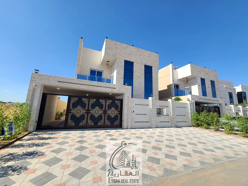 فيلا للبيع مباشرة من المالك في الحيلة 2، واجهة حجرية، شاملة الرسوم والتسجيل وتكييف الهواء، 5 غرف نوم رئيسية.63899876732801111