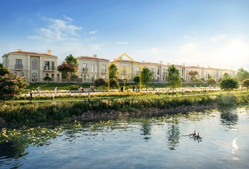 Great Unit |Single Row|Prime Location| Seville63247739703425113
