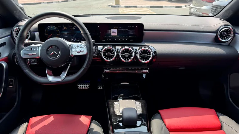 2023 Mercedes CLA 250 GCC Fully loaded with HUD63157444569345114