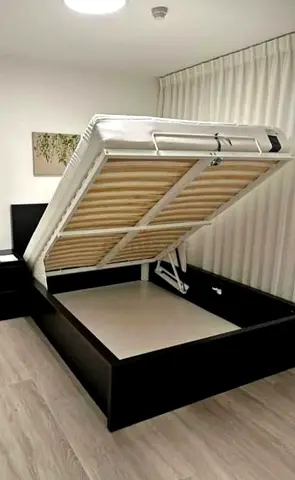 IKEA Malam Ottoman king size size 180×200cm bed with inside full storage and IKEA mattress