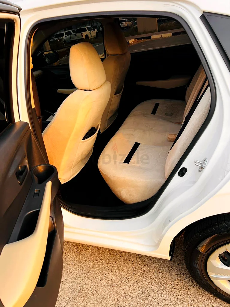 Yaris for Immediate Sale63157445098369114