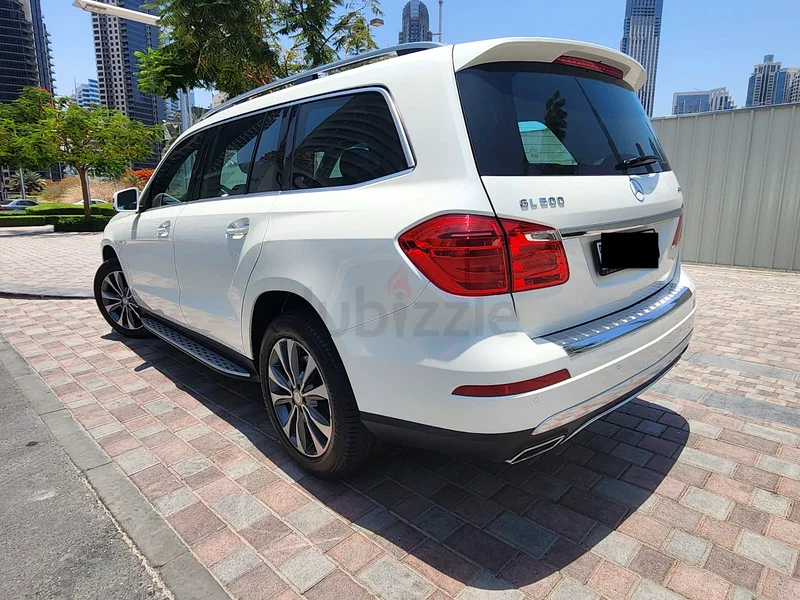 عداد الأميال قليلة | مرسيدس GL500 4Matic 2013 | V8 | 7 مقاعد | خالية من الحوادث63157885728515114