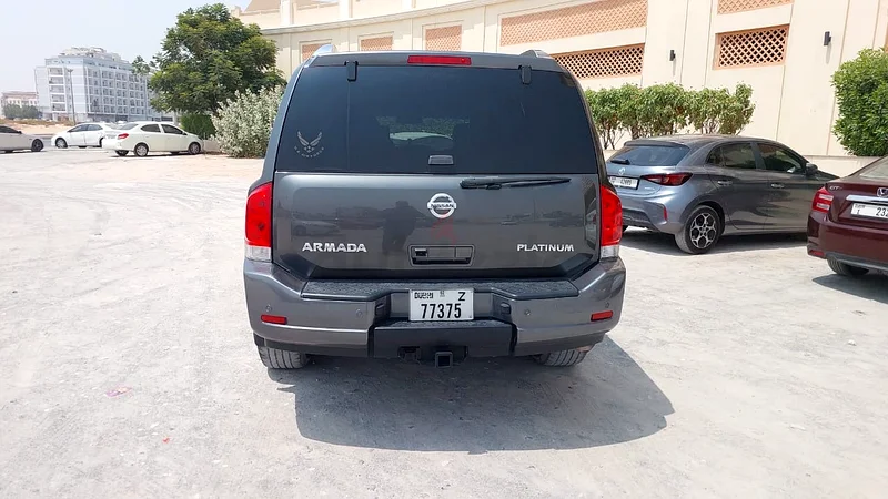Nissan Armada 201263156540973058111