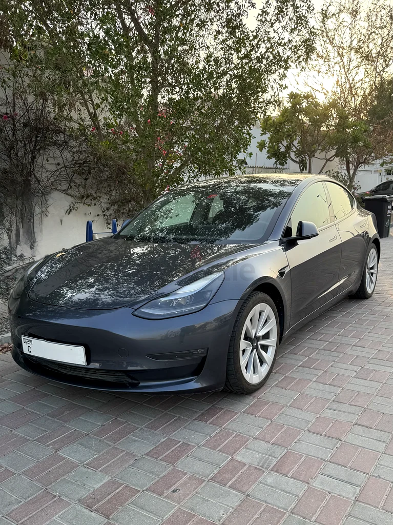Tesla model 3 long range single owner low mileage63156040516738111