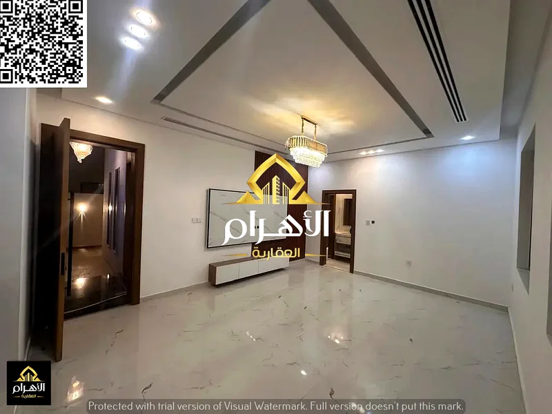 تشمل رسوم التسجيل وملكية - تشطيب أوروبي - مسبح خاص - لا توجد رسوم صيانة سنوية - موقع استثنائي جدًا - سعر قابل للتفاوض63901153857153114