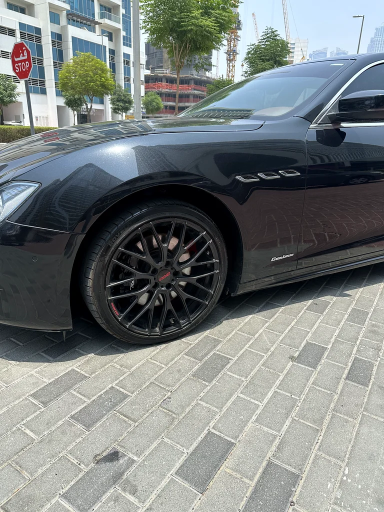 الخيارات الكاملة الأصلية المثبتة63221302932098111