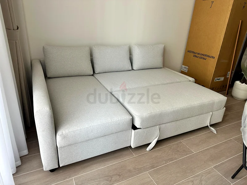 أريكة إيكيا مع سرير وتخزين63185234271618111