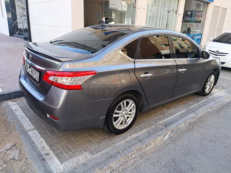 Nissan Sentra full option for sale63156541960707111